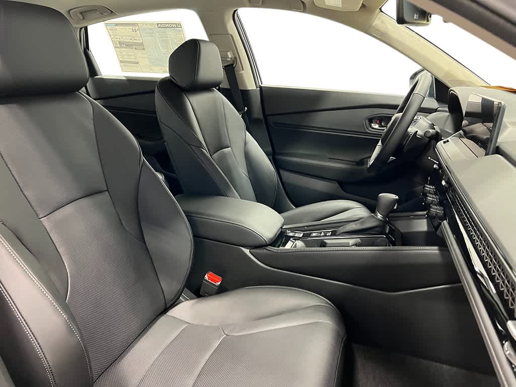 Thumbnail: 2025 Honda Accord - 32