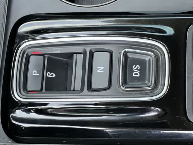 Thumbnail: 2023 Honda Pilot - 16