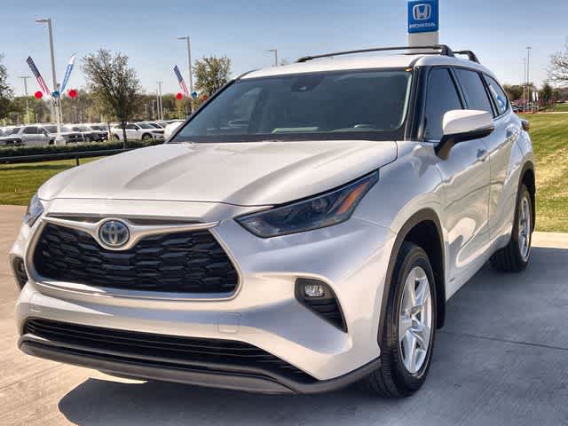 Thumbnail: 2022 Toyota Highlander - 2