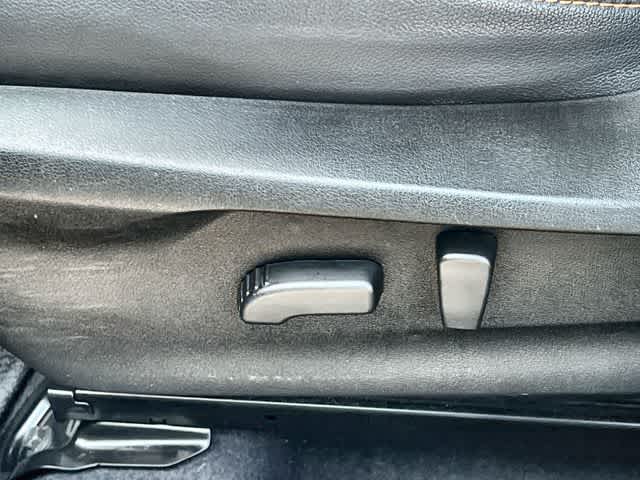 Thumbnail: 2023 Subaru Crosstrek - 31