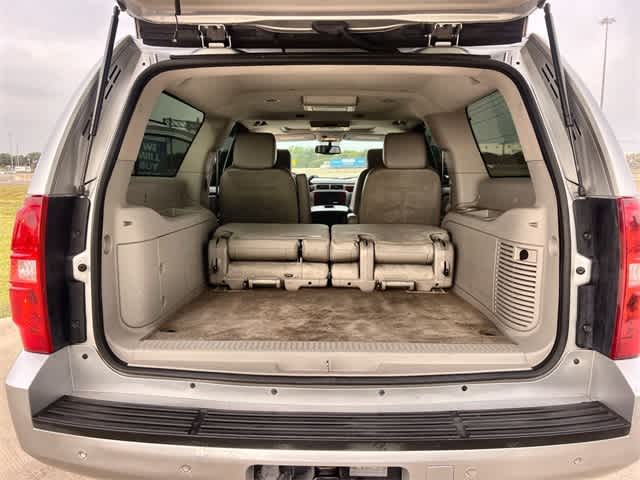 Thumbnail: 2014 Chevrolet Suburban - 20