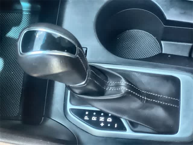 Thumbnail: 2015 Hyundai Tucson - 16