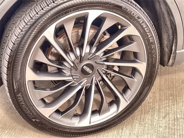 Thumbnail: 2020 Lincoln Aviator - 9