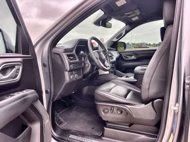 Thumbnail: 2023 Chevrolet Tahoe - 3