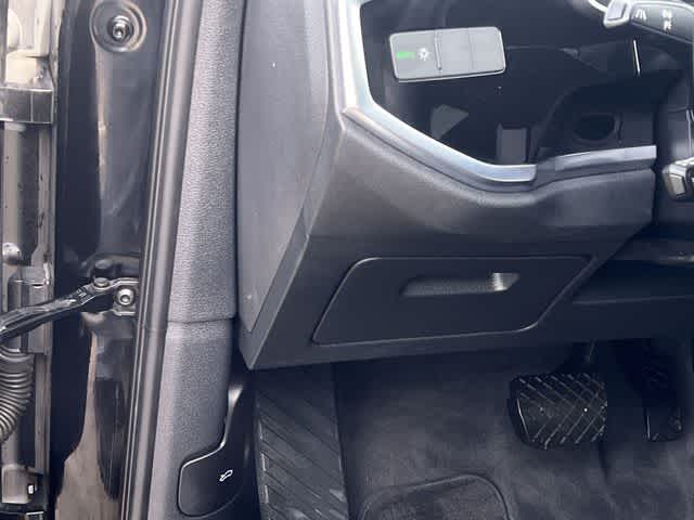 Thumbnail: 2020 Audi Q3 - 29