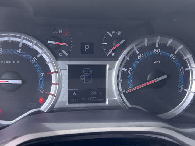 Thumbnail: 2015 Toyota 4Runner - 19