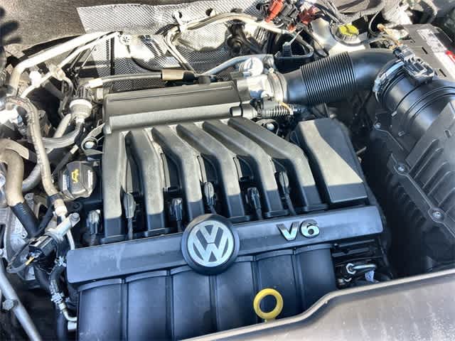 Thumbnail: 2021 Volkswagen Atlas - 10