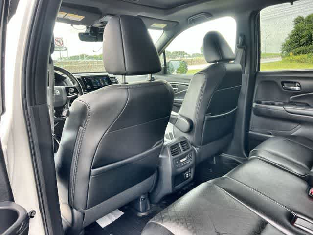 Thumbnail: 2020 Honda Passport - 13