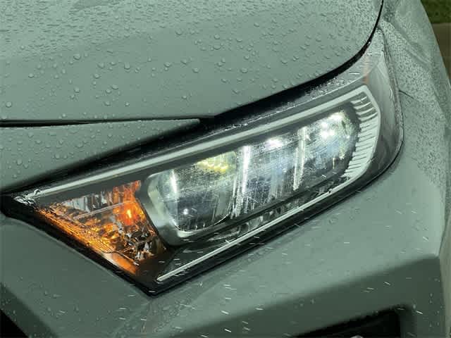 2019 Toyota RAV4 Adventure 24