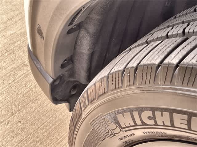 Thumbnail: 2020 Ford Explorer - 23