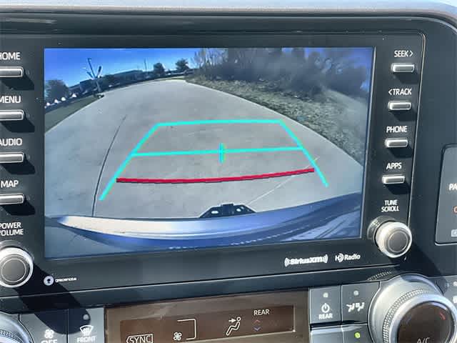 Thumbnail: 2020 Toyota Highlander - 26