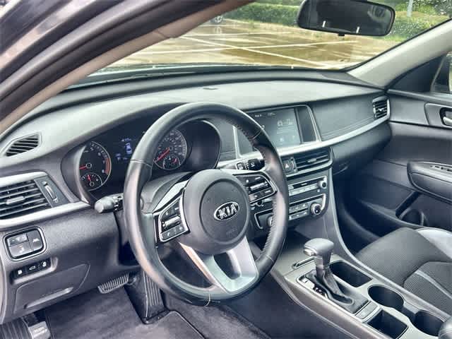 Thumbnail: 2020 Kia Optima - 15