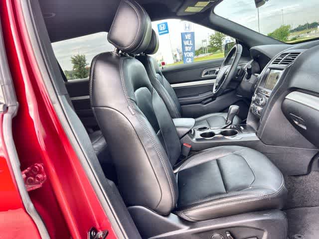 Thumbnail: 2017 Ford Explorer - 12