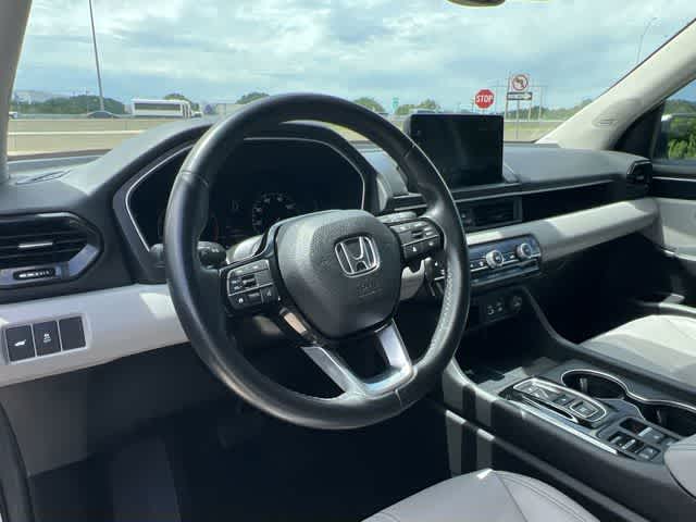 Thumbnail: 2023 Honda Pilot - 15