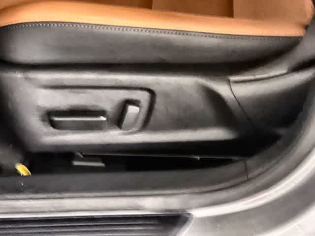 Thumbnail: 2025 Lexus IS - 31