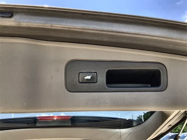 Thumbnail: 2015 Honda Odyssey - 34