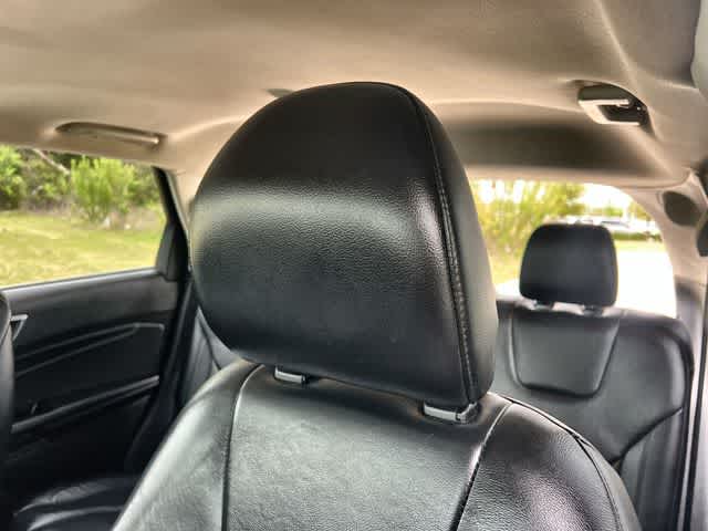 Thumbnail: 2019 Ford Edge - 25