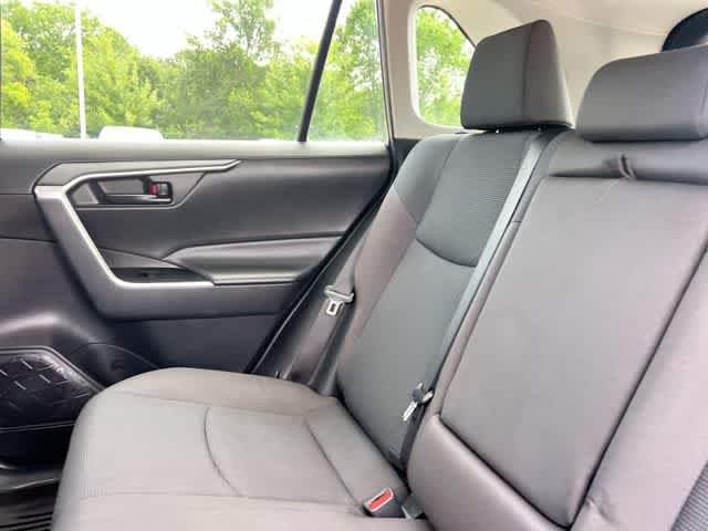 Thumbnail: 2021 Toyota RAV4 - 14