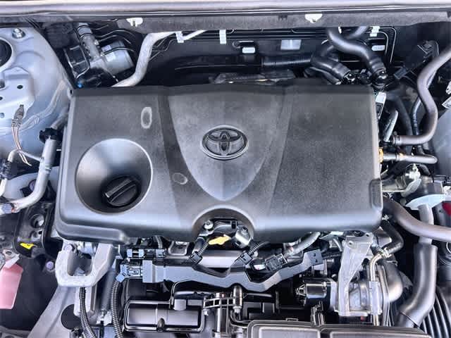 Thumbnail: 2021 Toyota RAV4 - 10