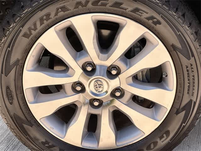 Thumbnail: 2016 Toyota Sequoia - 9