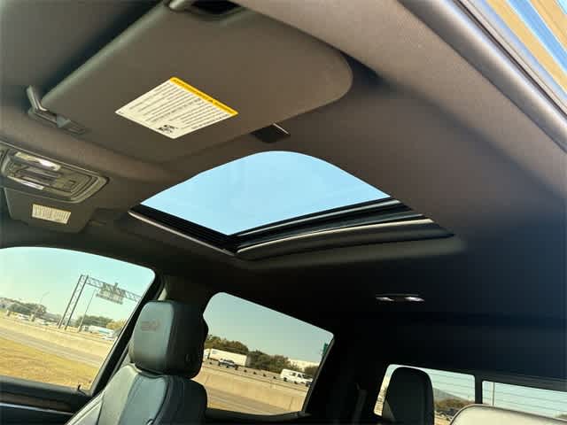 Thumbnail: 2024 Chevrolet Silverado 1500 - 32