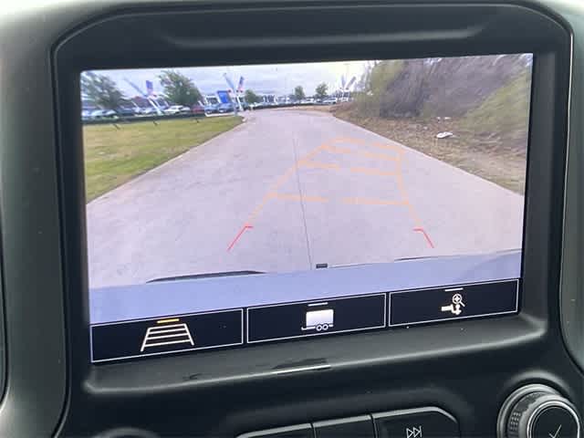 Thumbnail: 2020 Chevrolet Silverado 1500 - 26