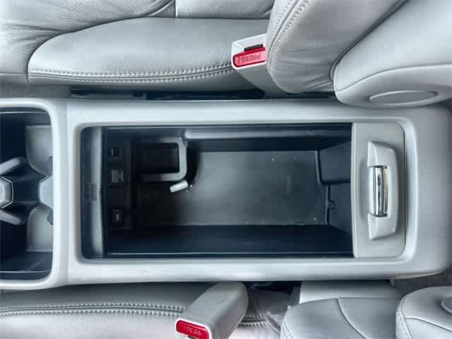 Thumbnail: 2014 Honda CR-V - 27