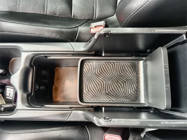 Thumbnail: 2019 Honda CR-V - 27