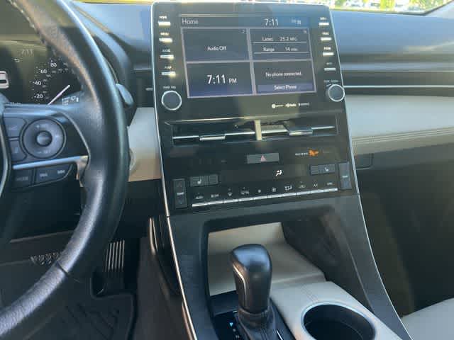 Thumbnail: 2022 Toyota Avalon - 18