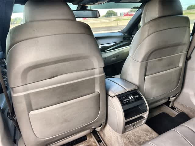 Thumbnail: 2012 BMW 5 Series - 13