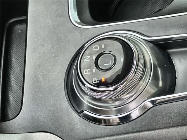 Thumbnail: 2017 Ford Fusion - 16