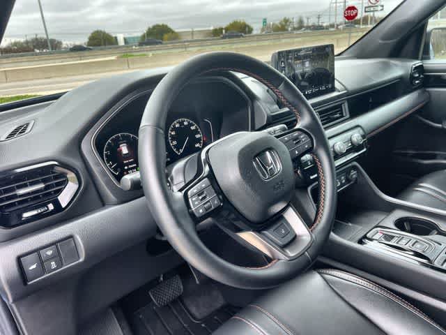 Thumbnail: 2025 Honda Pilot - 15