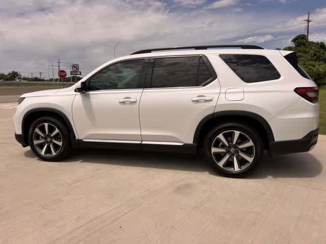 Thumbnail: 2023 Honda Pilot - 4