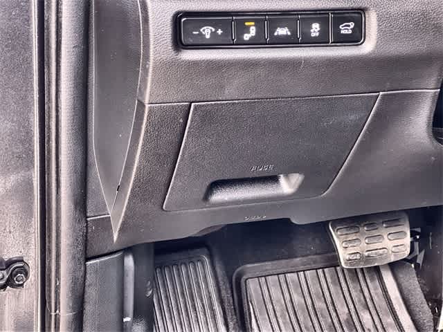 Thumbnail: 2022 Kia Telluride - 29