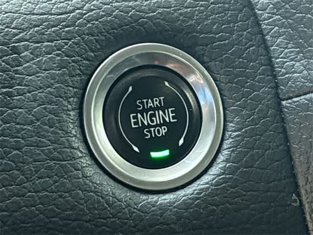 Thumbnail: 2021 GMC Yukon - 28