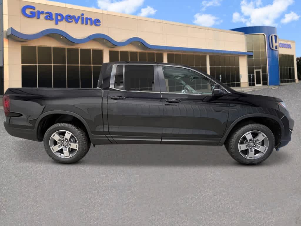 Thumbnail: 2026 Honda Ridgeline - 8