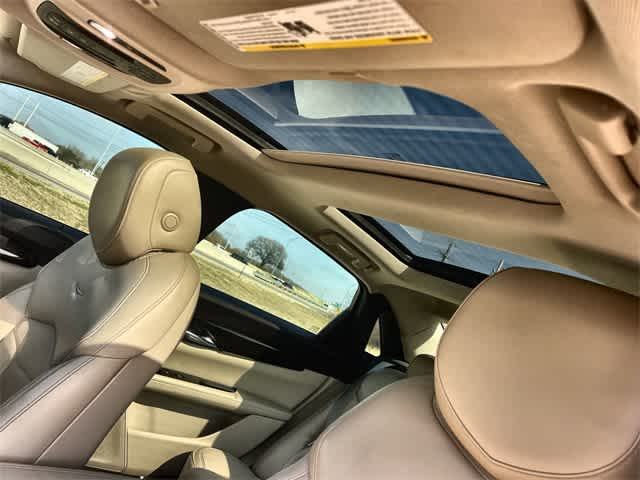 Thumbnail: 2018 Cadillac CT6 - 32