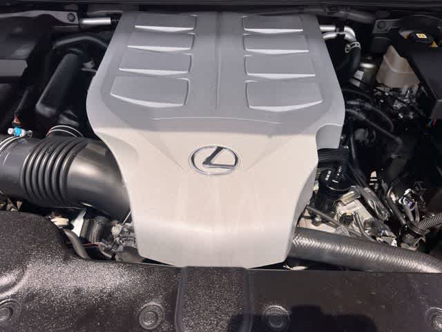 Thumbnail: 2022 Lexus GX - 10