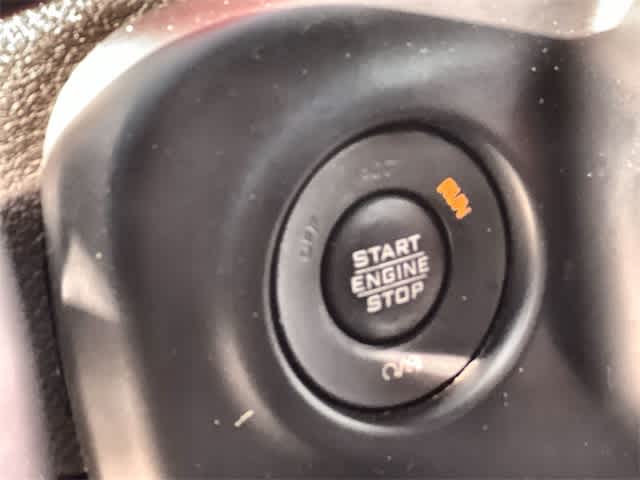 Thumbnail: 2021 Jeep Wrangler - 29