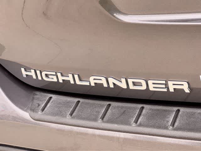 Thumbnail: 2024 Toyota Highlander - 8