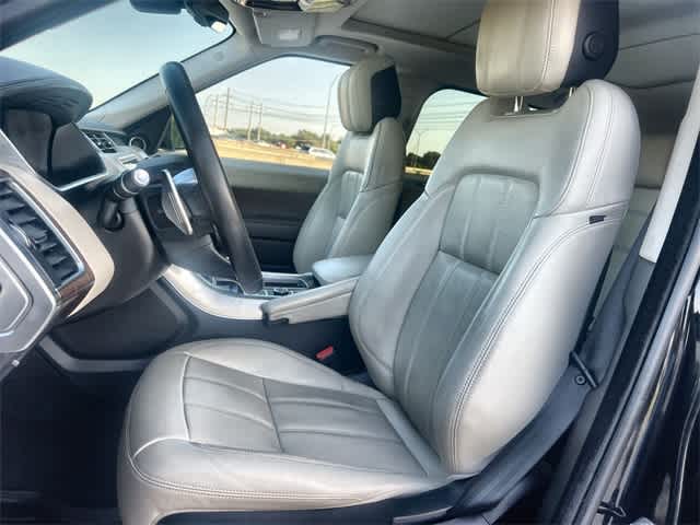 Thumbnail: 2019 Land Rover Range Rover Sport - 11