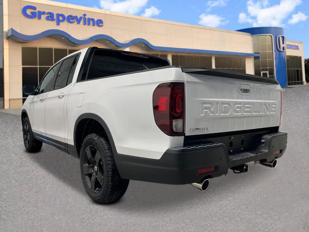 Thumbnail: 2025 Honda Ridgeline - 3