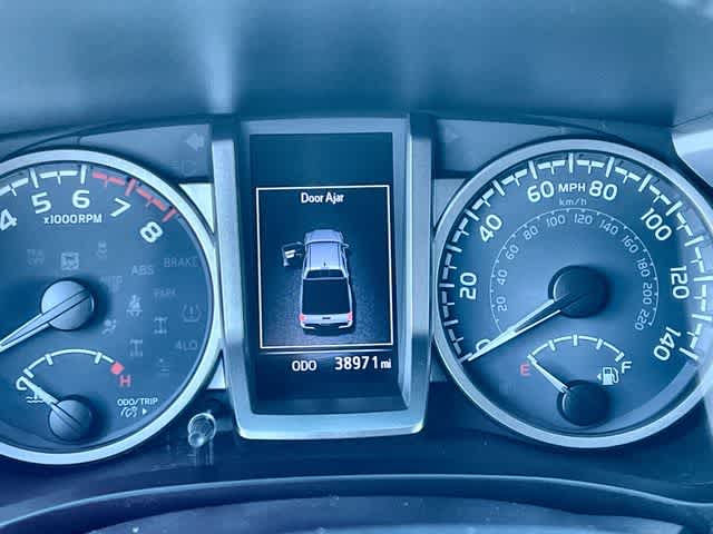 Thumbnail: 2023 Toyota Tacoma - 19