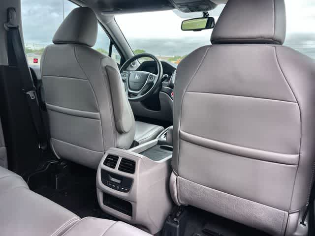 Thumbnail: 2018 Honda Pilot - 13