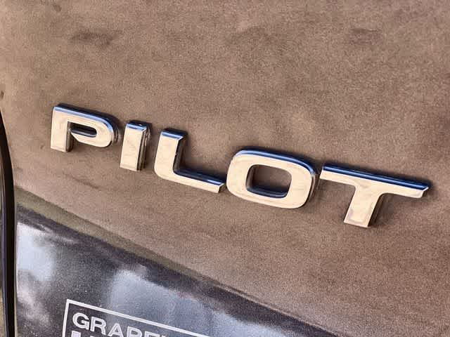 Thumbnail: 2018 Honda Pilot - 8
