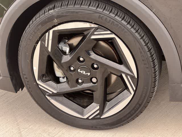 Thumbnail: 2025 Kia K4 - 9