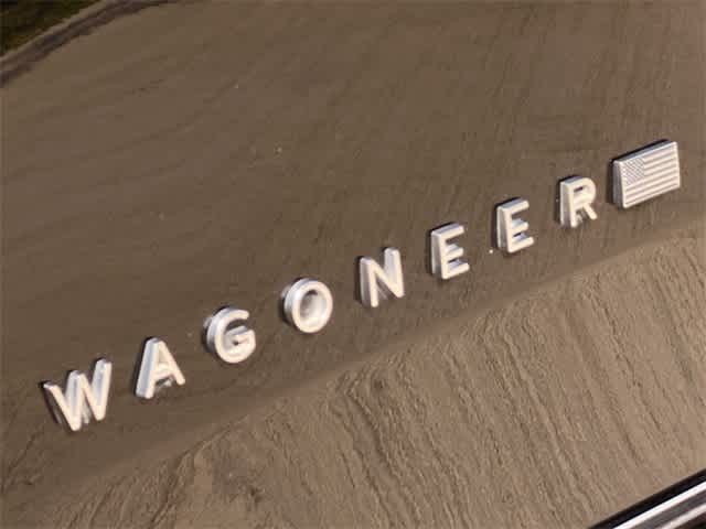 Thumbnail: 2022 Jeep Wagoneer - 8