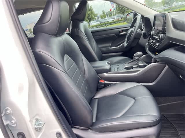 2023 Toyota Highlander L 12