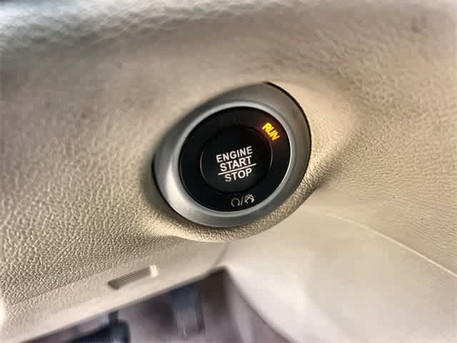 2018 Chrysler Pacifica Touring L 28