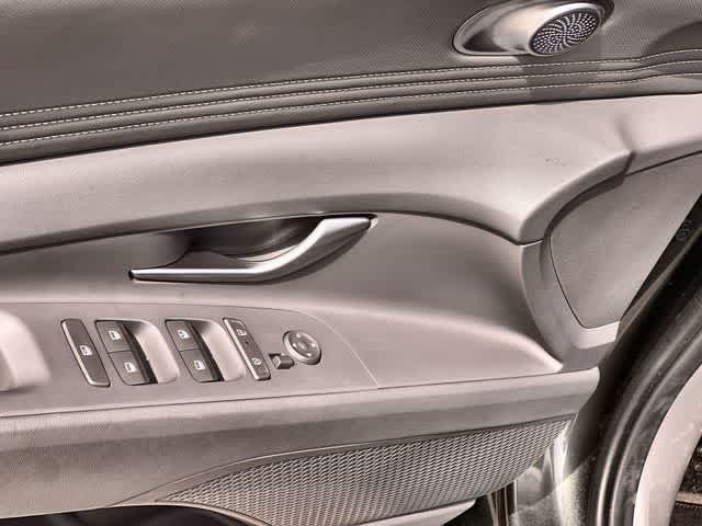 Thumbnail: 2025 Hyundai Elantra - 30